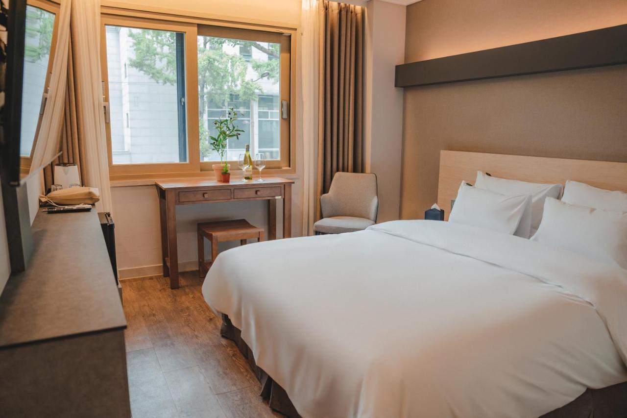 Jeonju Hotel The Vincent חדר תמונה